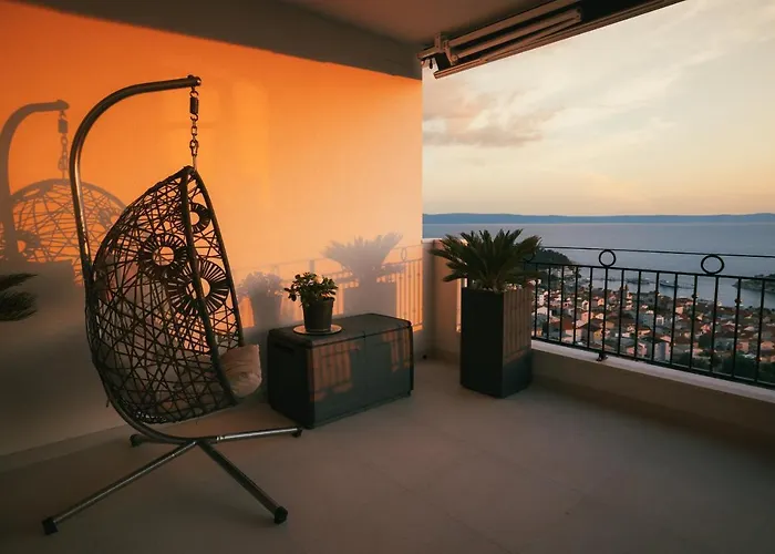 New -150m2 Penthouse With Shared Pool - Smaragd Apartment