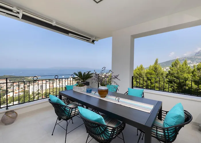 New -150m2 Penthouse With Shared Pool - Smaragd Apartment