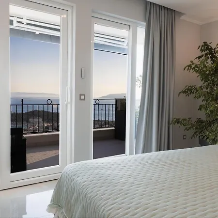 New -150m2 Penthouse With Shared Pool - Smaragd Appartement