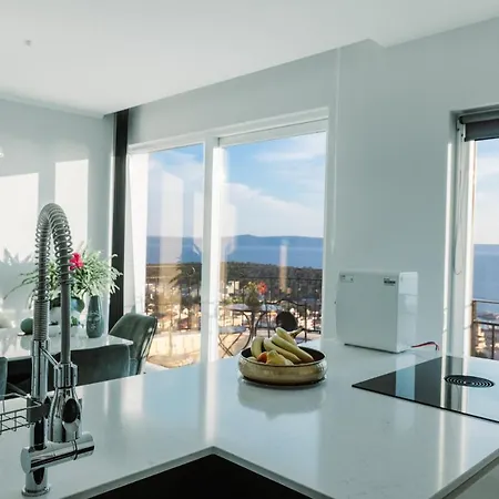 Appartement New -150m2 Penthouse With Shared Pool - Smaragd