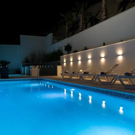 New -150m2 Penthouse With Shared Pool - Smaragd Appartement