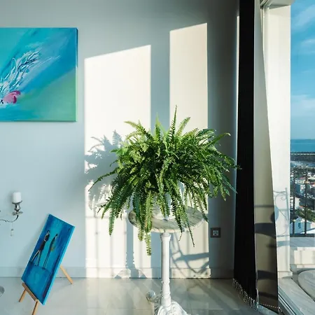 New -150m2 Penthouse With Shared Pool - Smaragd * מאקרסקה